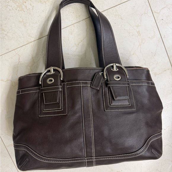 COACH SOHO Brown Leather Tote Bag Buckle Contrast Stitch Y2K 